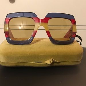 Gucci oversized sunglasses red yellow blue